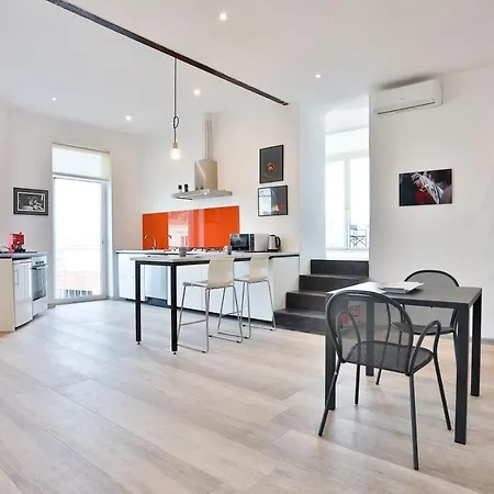 Guesthost - Terrazzino Spagnolo Panoramic * Neapol