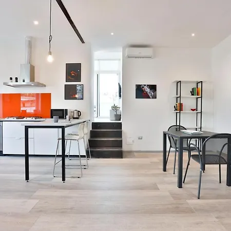 Guesthost - Terrazzino Spagnolo Panoramic